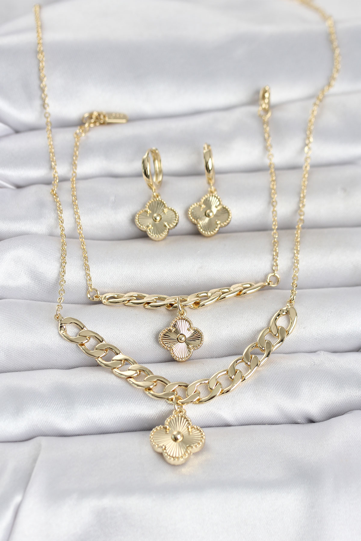 Gold Renk Pirinç Kolye Bileklik ve Küpe Seti TJ-BKO11063