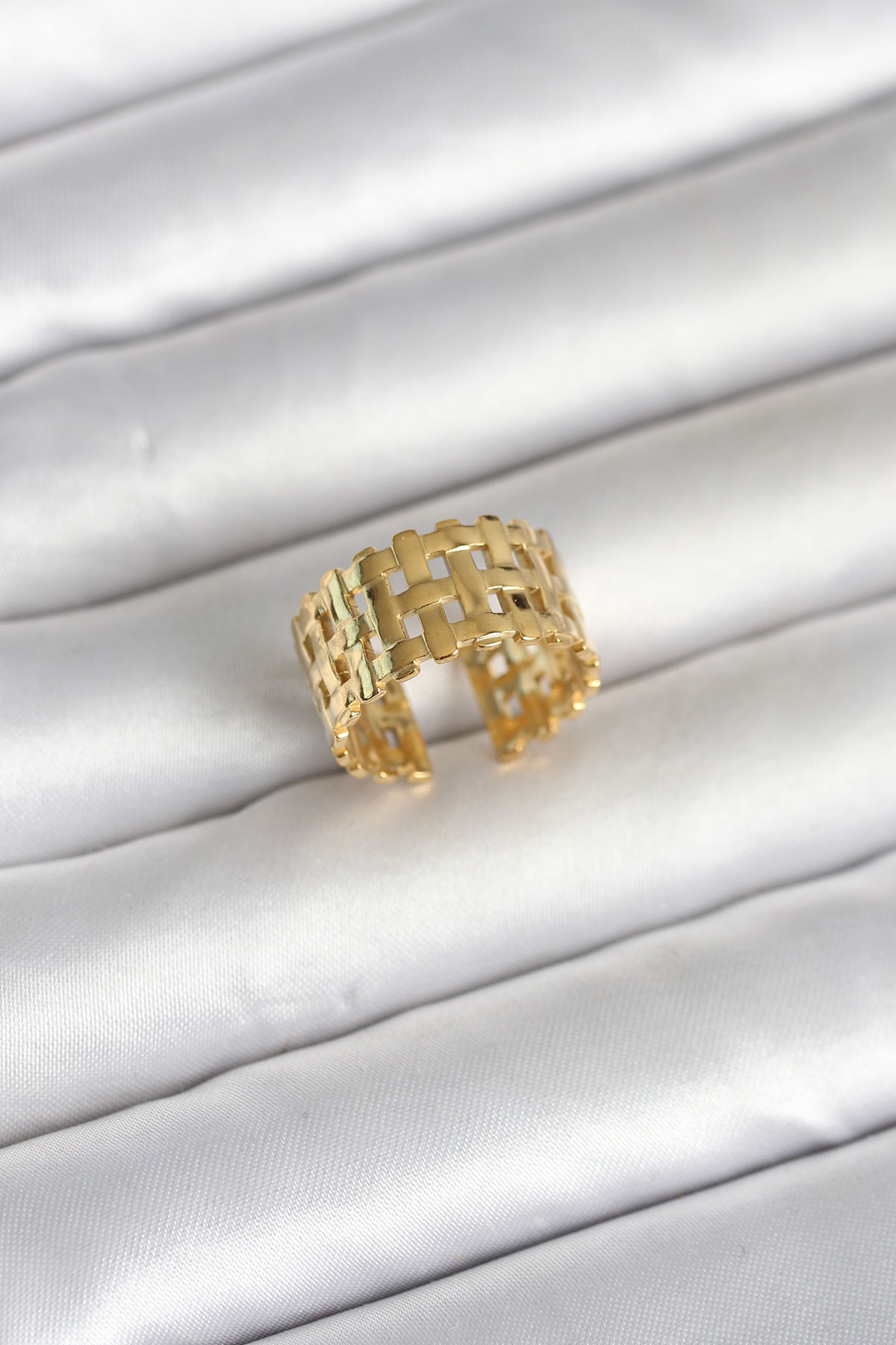 316L Çelik Gold Renk Hasır Model Kadın Yüzük - TJ-BYK4161