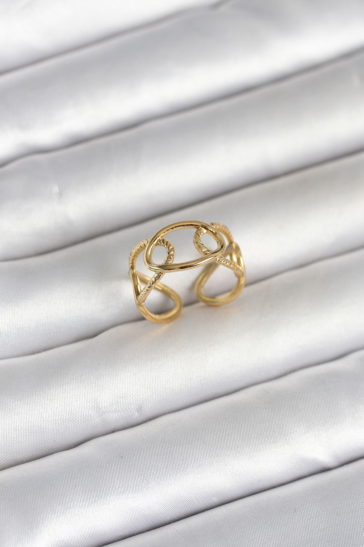 316L Çelik Gold Renk Zincir Model Kadın Yüzük - TJ-BYK4166