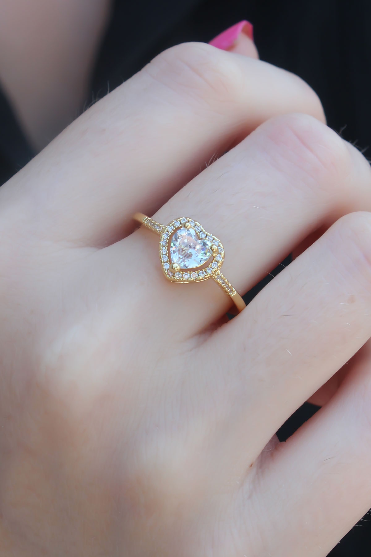 Gold Renk Zirkon Taşlı Kalp Model Charm Pirinç Kadın Yüzük - TJ-BYK2654