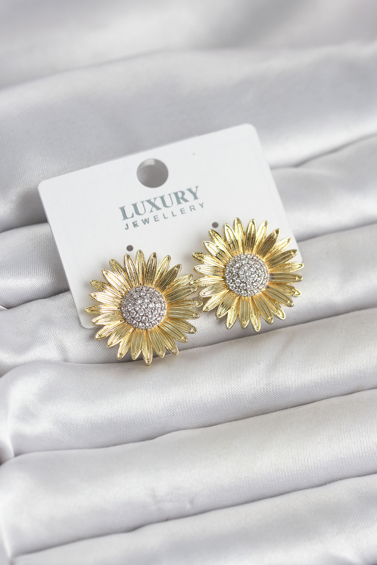 Papatya Model Zirkon Taşlı Pirinç Gold Renk Kadın Küpe - TJ-BKP11779