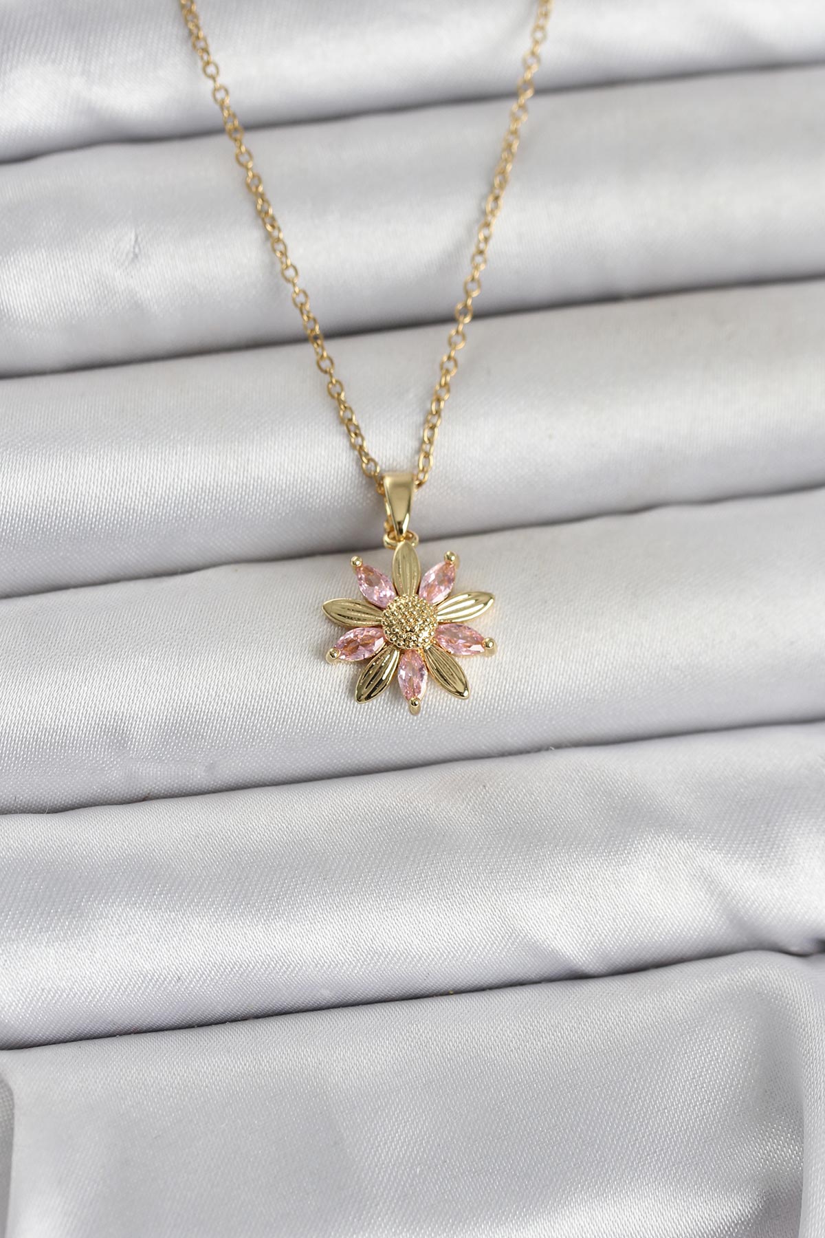 316L Çelik Zincir Gold Renk Pembe Papatya Model Kadın Kolye - TJ-BKO11030