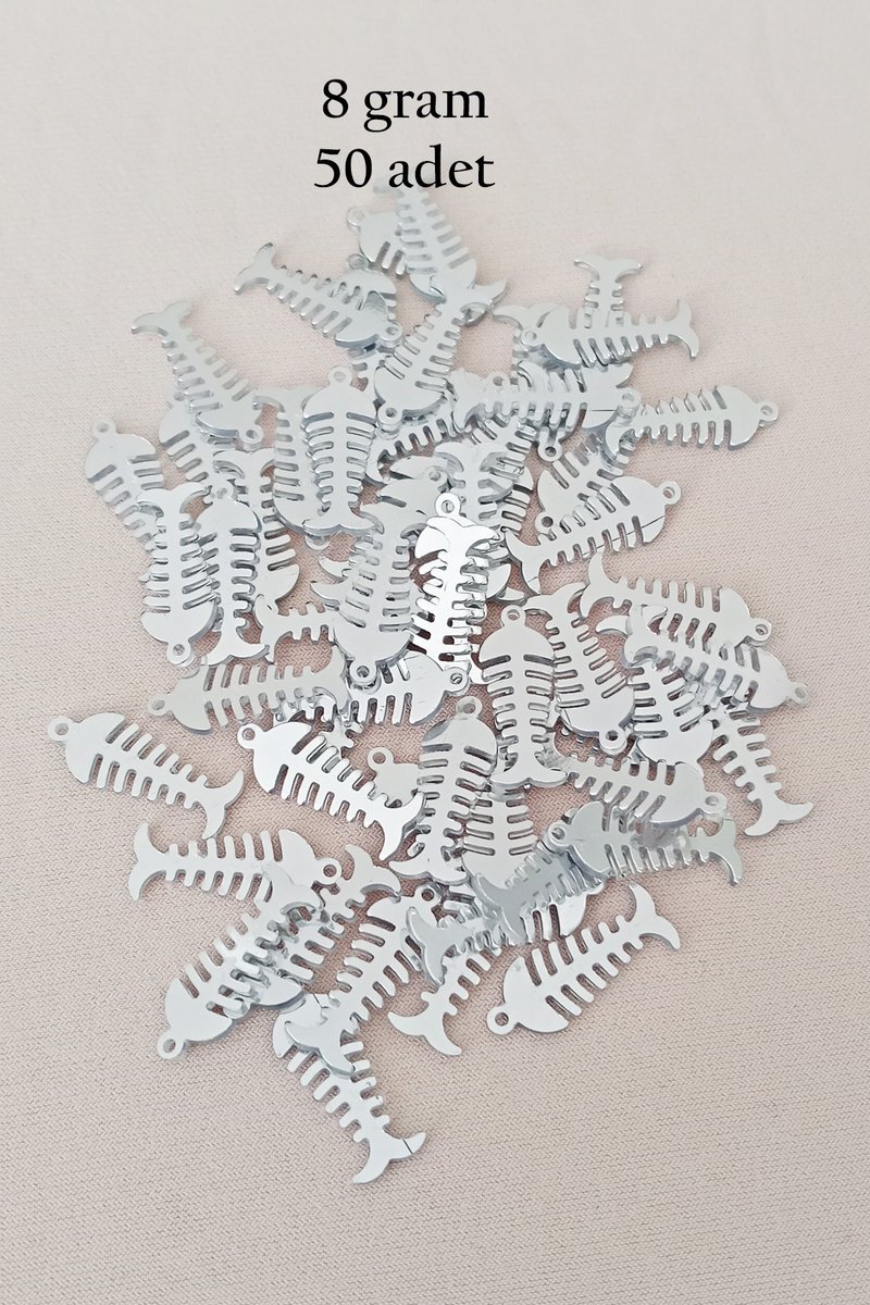 Oya Abiye Bileklik Kolye Pleksi Metalik Plastik Pul Gümüş Renk 8 gram 50 adet - BNC529